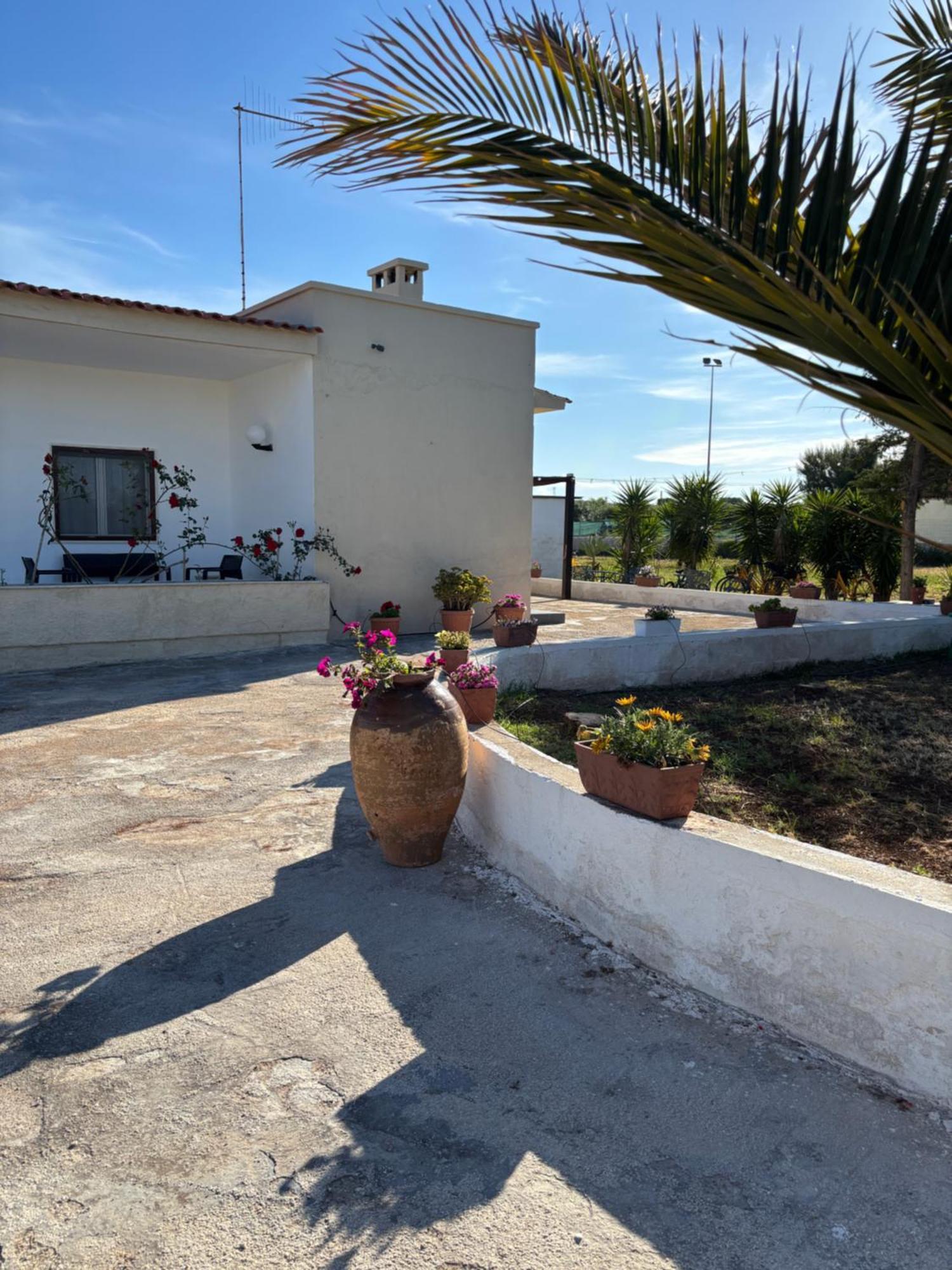 Lilly'S House Villa Torre Santa Sabina Buitenkant foto