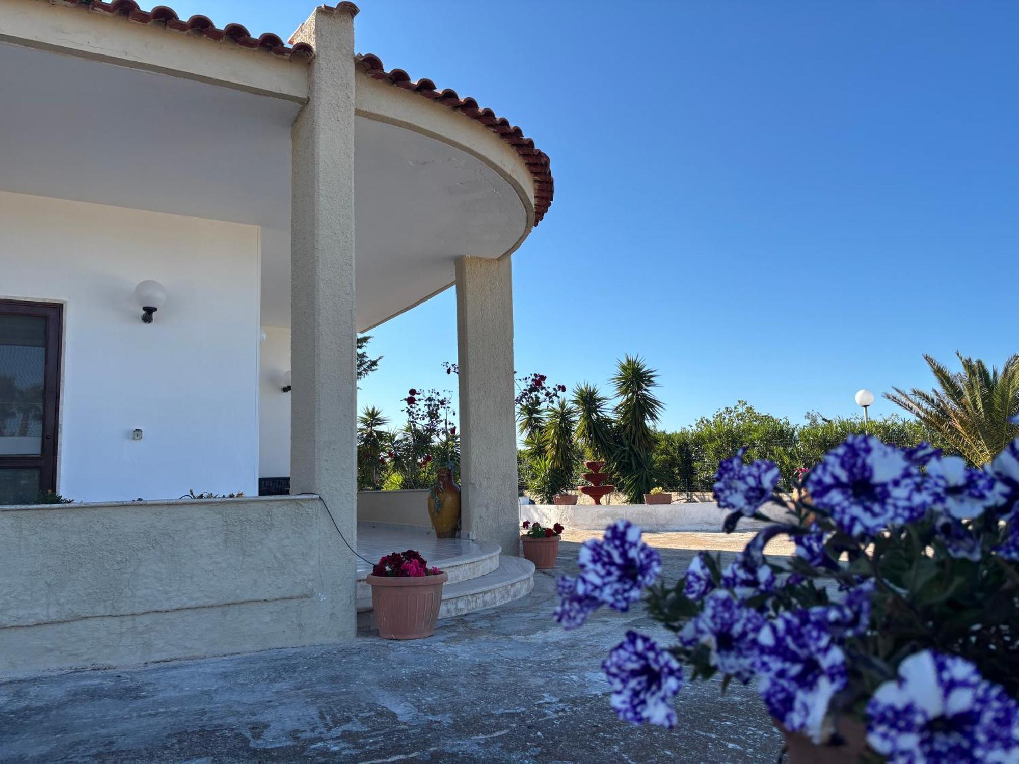 Lilly'S House Villa Torre Santa Sabina Buitenkant foto